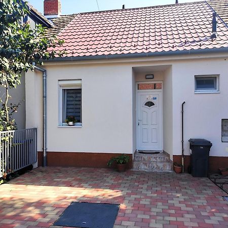 Blankapartman Mohács Exteriér fotografie